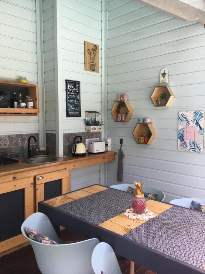 Tiki Paradise Lodge Fwi サンタンヌ エクステリア 写真