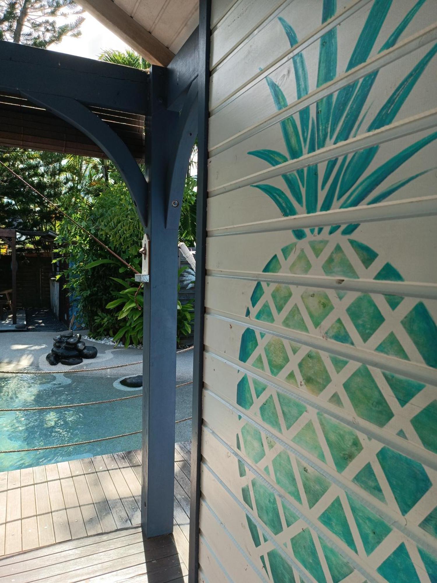 Tiki Paradise Lodge Fwi サンタンヌ エクステリア 写真