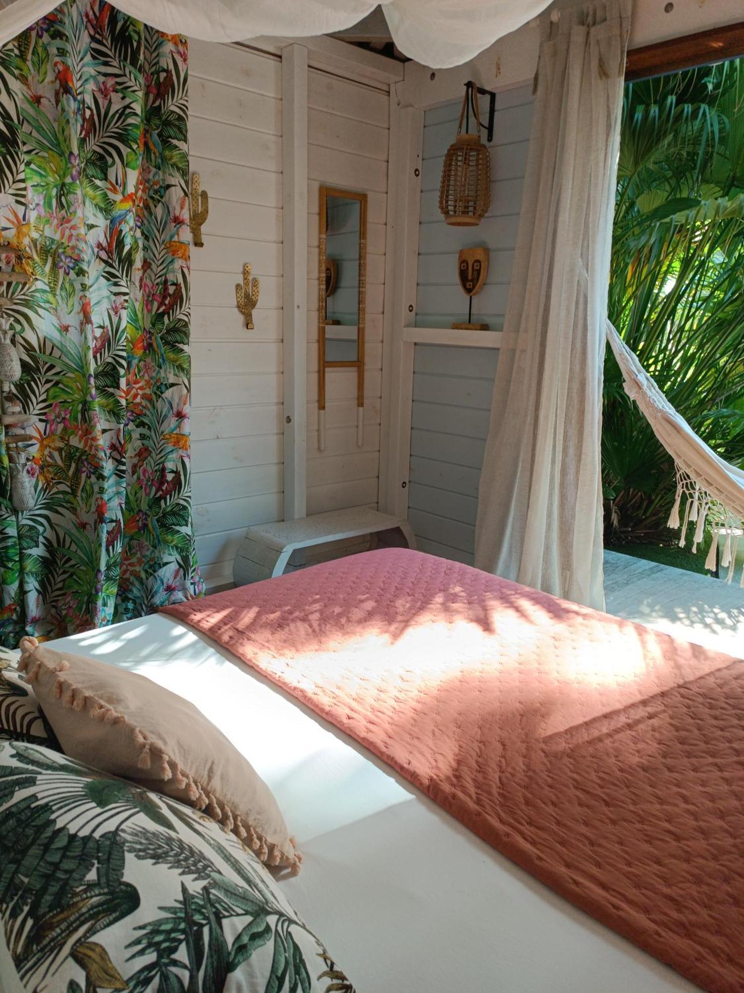 Tiki Paradise Lodge Fwi サンタンヌ エクステリア 写真